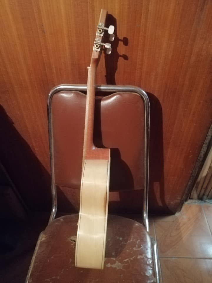 Cuatro detalle 4
