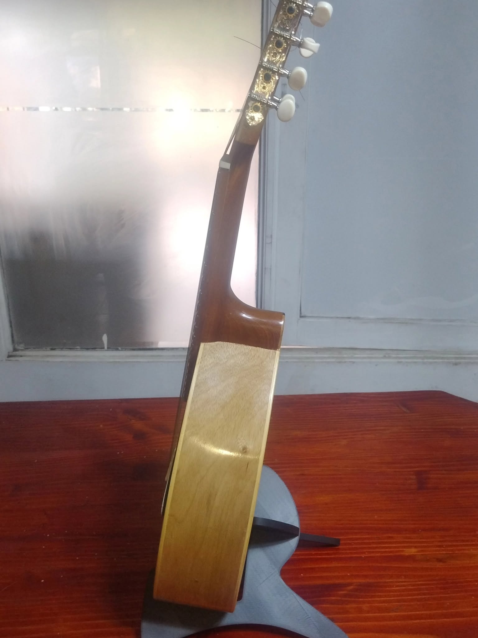 Mandolina B2 detalle 7
